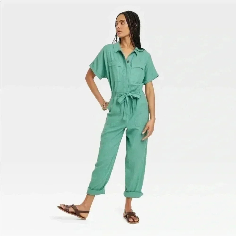 NWT Women's Short Sleeve Linen Boilersuit -
Universal Thread‎ Green 2